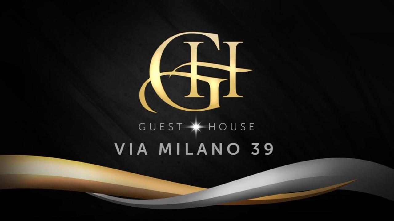 Guest House Via Milano カタンザーロ エクステリア 写真